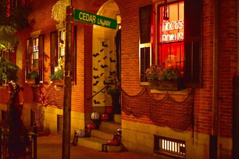 Halloween on Beacon Hill Home to some of the best trickortreating in